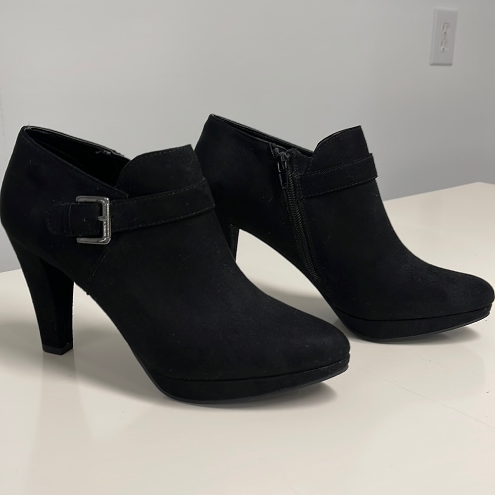 East 5th, size 9, black suede ankle boots with side zip, 4” heel, never worn